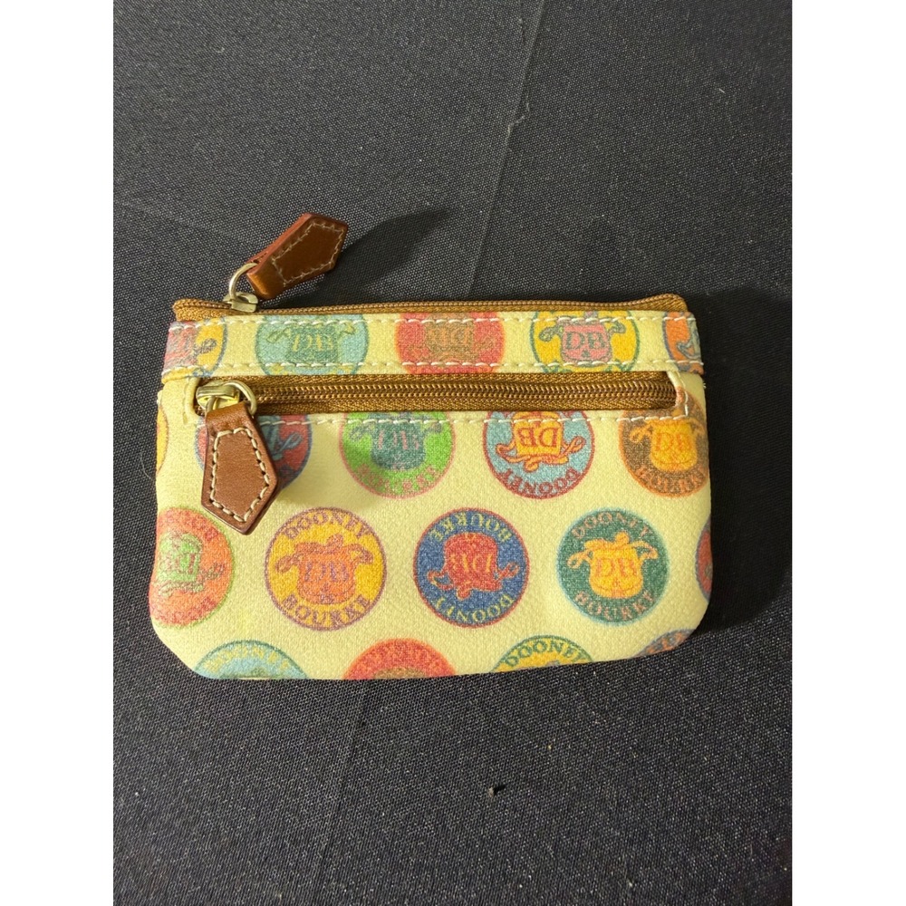 Dooney & Bourke Coin Pouch OS Cream Multi Excellent‎ Logo Circle Key Case Pouch